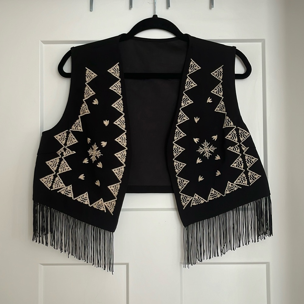 Western Crop Fringe Vest